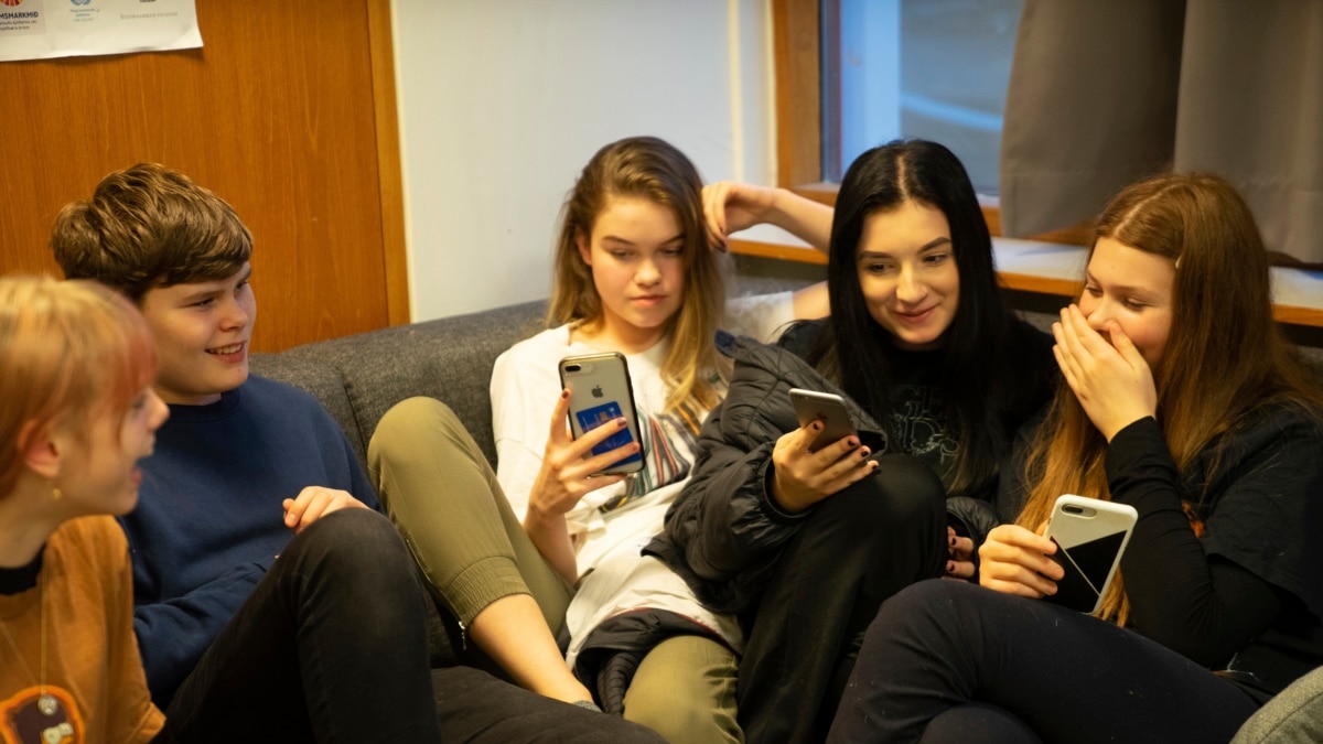 1200px x 675px - How Iceland Got Teens to Say No to Drugs - The Icelandic Model - Michael  Swerdloff